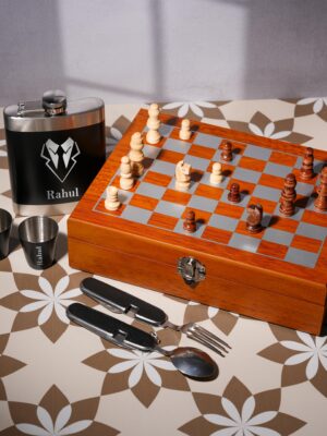 Chess Box Hip Flask set
