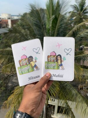 White Printed Passportcover